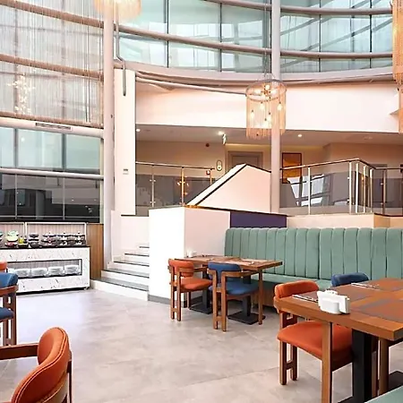Отель Four Points Flex By Sheraton Cukurambar
