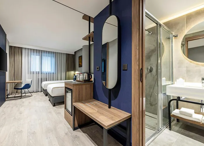 Four Points Flex By Sheraton Cukurambar 3*